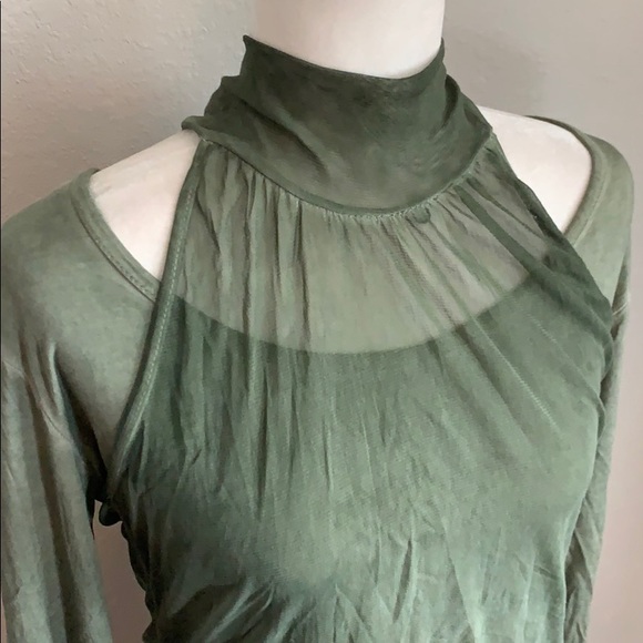 NWT Hunter Green Mock Turtle Neck Top - Picture 2 of 6